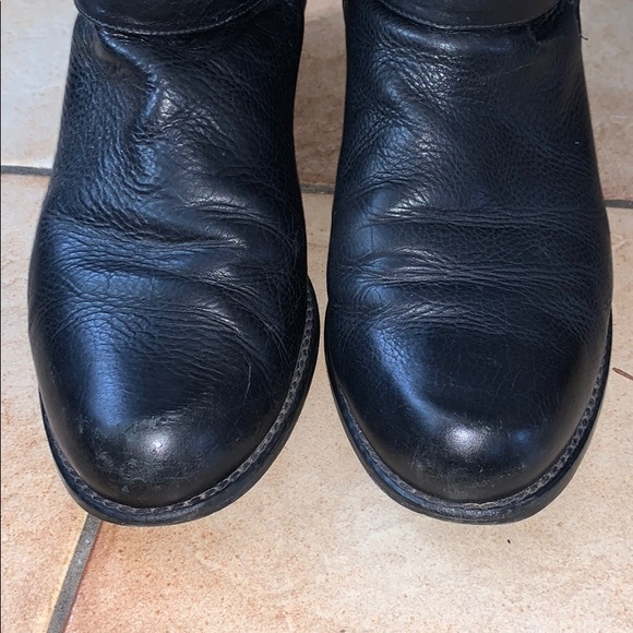 📌Stuart Weitzman Leather Studded Motto Boots - Picture 3 of 5